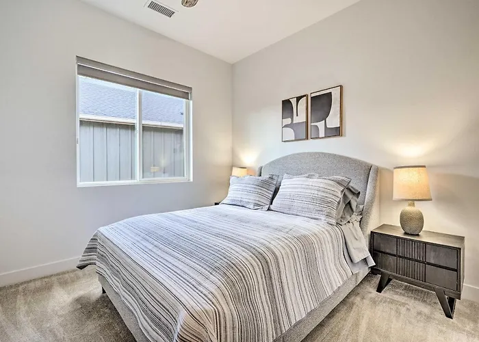Retreat W/ Covered Patio, 3 Mi To Dtwn Flagstaff