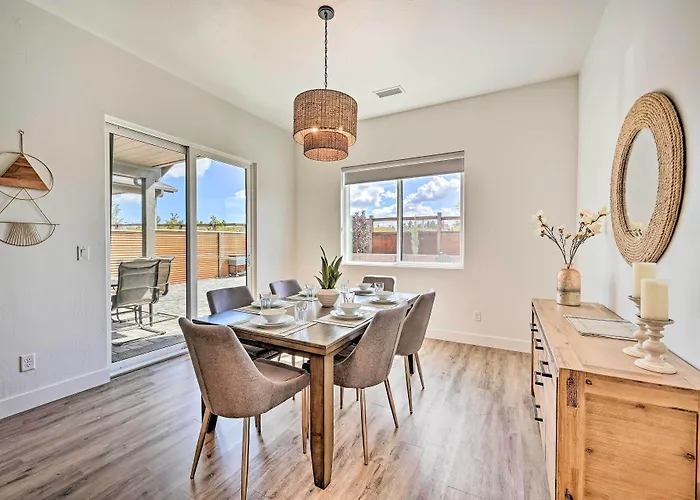 Retreat W/ Covered Patio, 3 Mi To Dtwn Dom wakacyjny Flagstaff